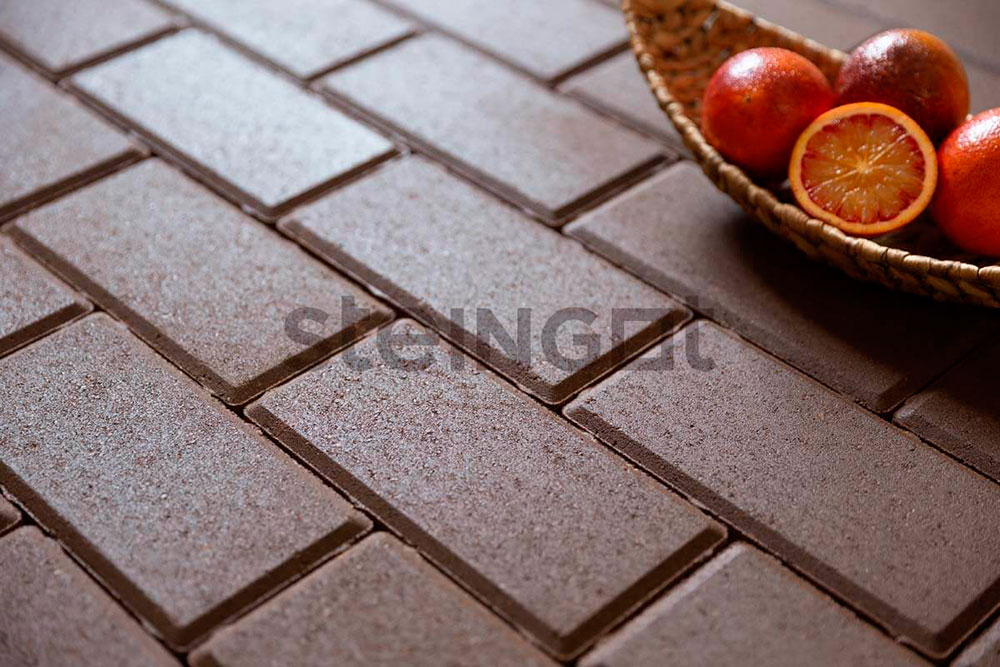 Тротуарная плитка Брусчатка 200х100х40 (полный прокрас) коричневая
