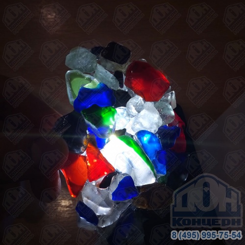 Стеклянная крошка Шарики хрустальные голубые фр. 100 мм
