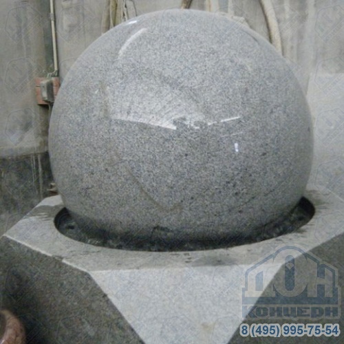 Фонтан из натурального камня крутящийся шар FN-29